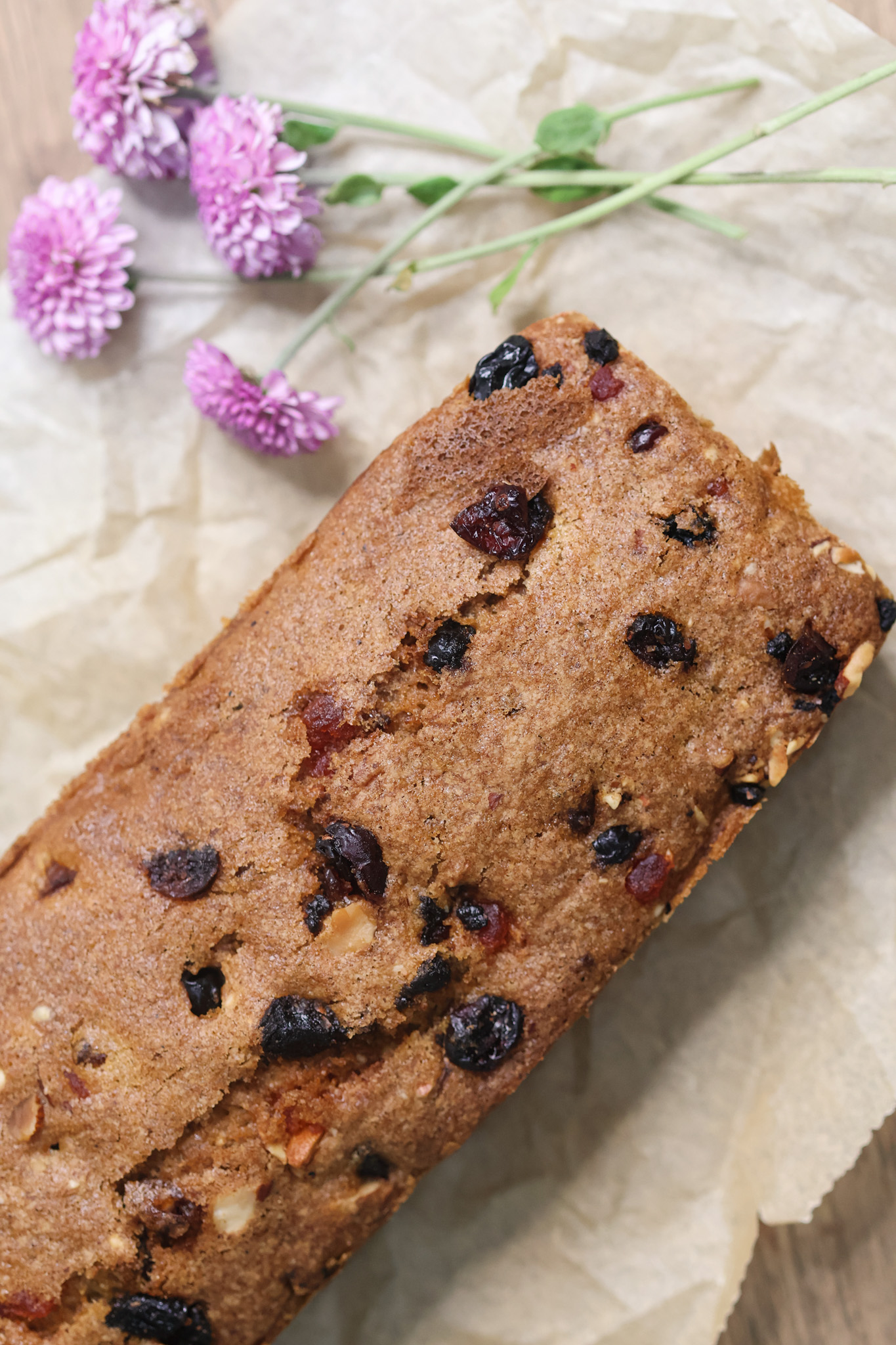 עוגת כוסמין עם פירות יבשים – תמונה 4